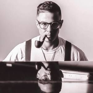 Meet your Posher, Marvin